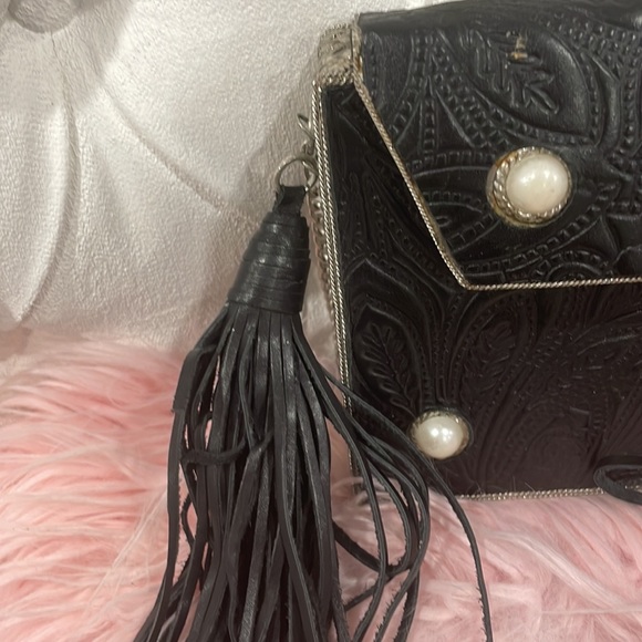 Sam Edelman Metalwork with Leather - Picture 3 of 11